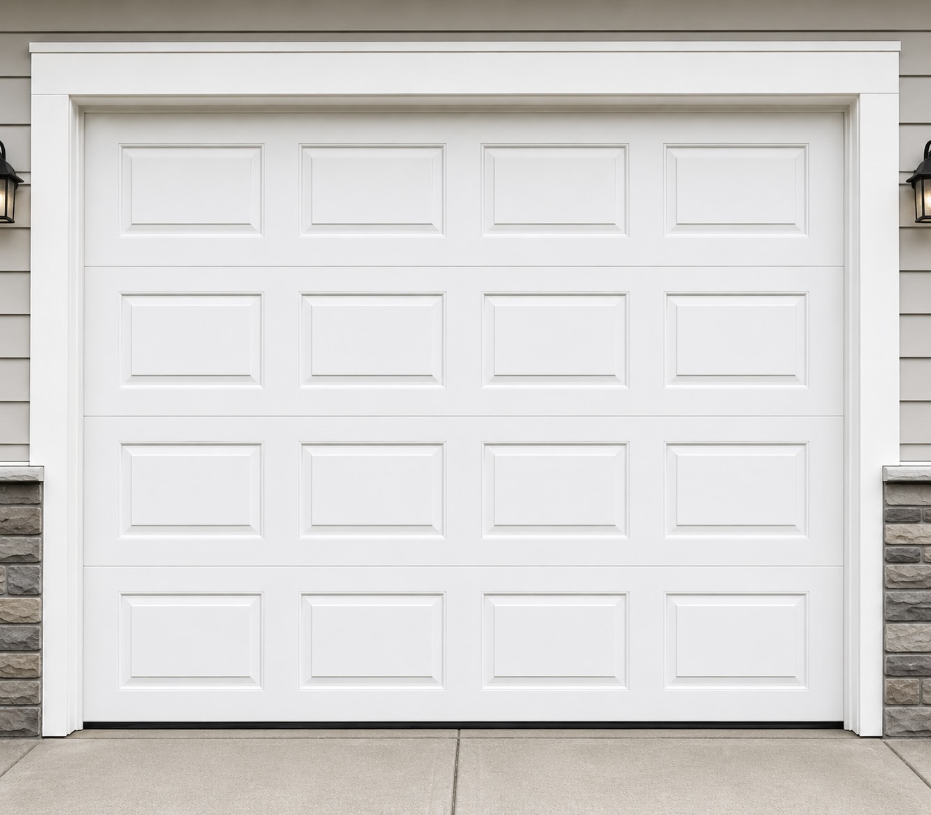 Short panel steel sectional garage door
